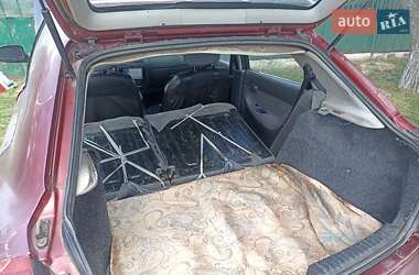 Хэтчбек Daewoo Nubira 1998 в 