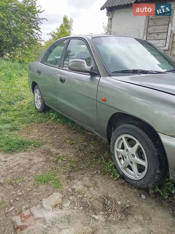 Седан Daewoo Nubira 1998 в Луцке фото 3 Седан Daewoo Nubira 1998 в Луцке