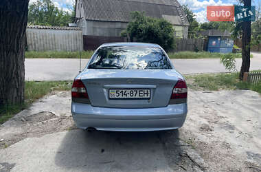 Седан Daewoo Nubira 2003 в 