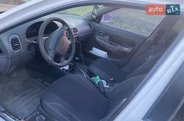 Седан Daewoo Nubira 1999 в Вознесенске