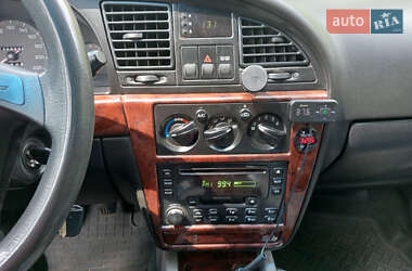 Седан Daewoo Nubira 2003 в 