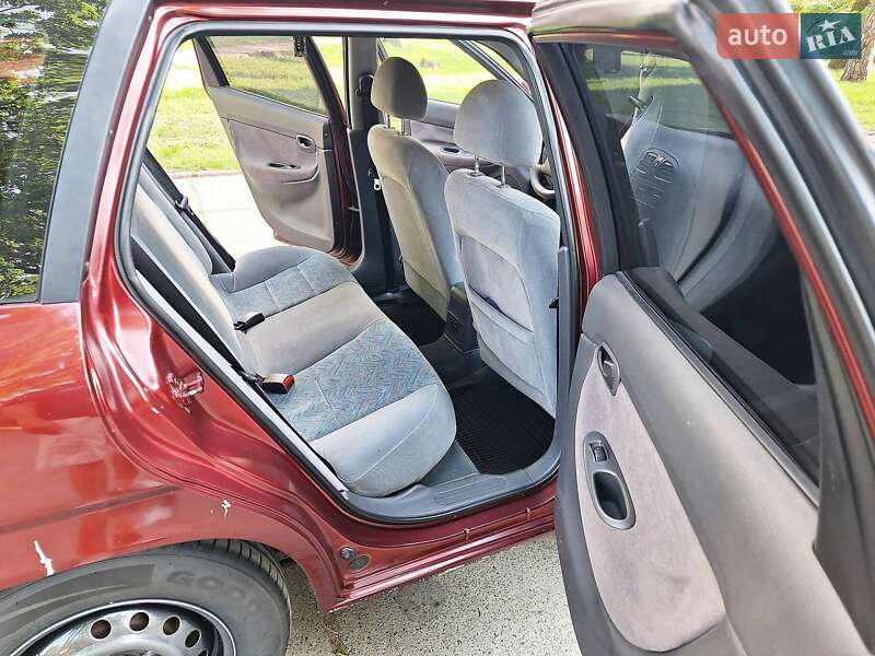 Универсал Daewoo Nubira 1998 в Киеве
