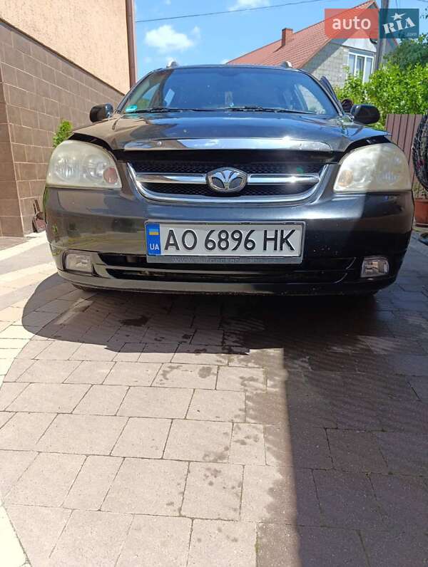 Універсал Daewoo Nubira 2004 в Сваляві