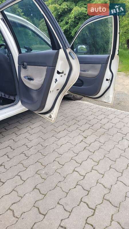 Універсал Daewoo Nubira 1997 в Львові