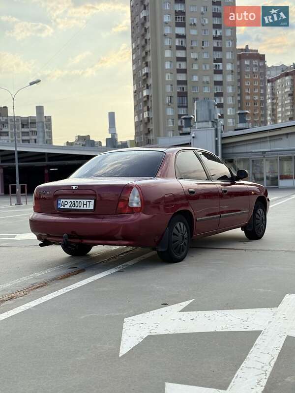 Седан Daewoo Nubira 1998 в Києві
