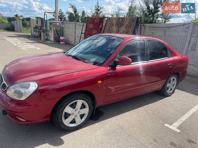 Седан Daewoo Nubira 2003 в Новій Водолагі