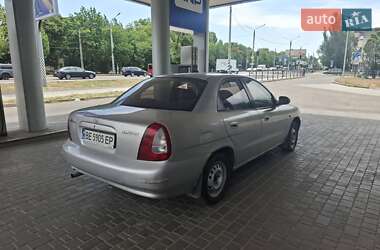 Седан Daewoo Nubira 1998 в 