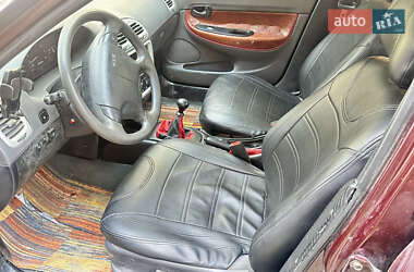 Седан Daewoo Nubira 1998 в 
