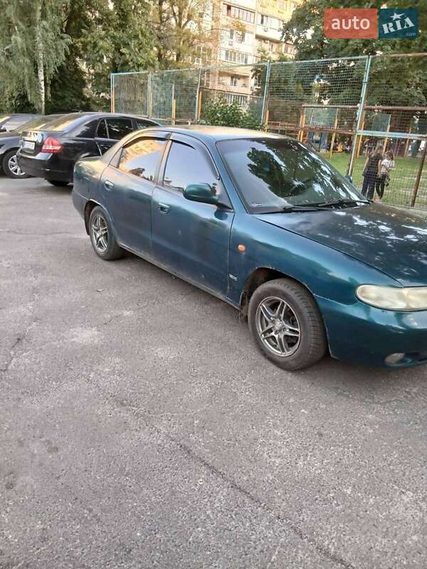 Daewoo Nubira 1998