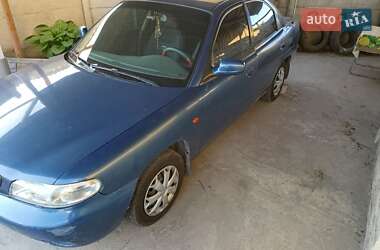 Седан Daewoo Nubira 1998 в 