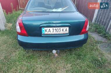 Седан Daewoo Nubira 1998 в Миргороді