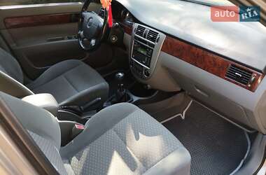Седан Daewoo Nubira 2004 в 