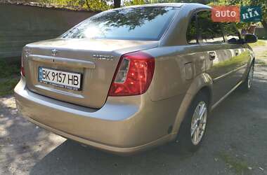 Седан Daewoo Nubira 2004 в 