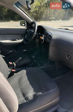 Седан Daewoo Nubira 1998 в 