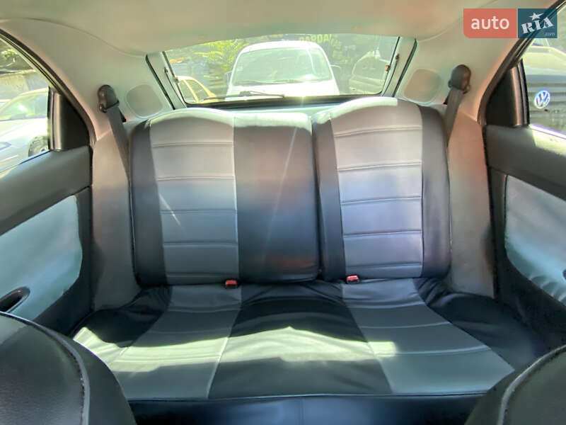 Хэтчбек Daewoo Nubira 1998 в Одессе