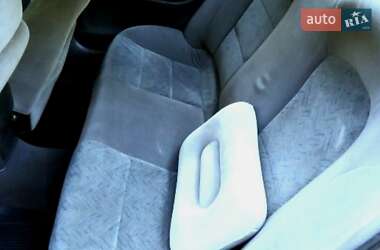 Седан Daewoo Nubira 1998 в 