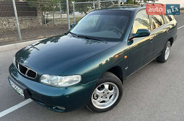 Универсал Daewoo Nubira 1998 в Первомайске