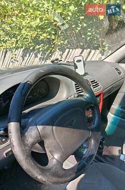 Седан Daewoo Nubira 1998 в 
