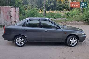 Седан Daewoo Nubira 1998 в 