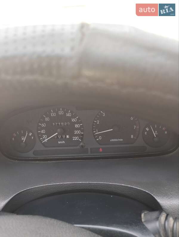 Седан Daewoo Nubira 1999 в Житомирі