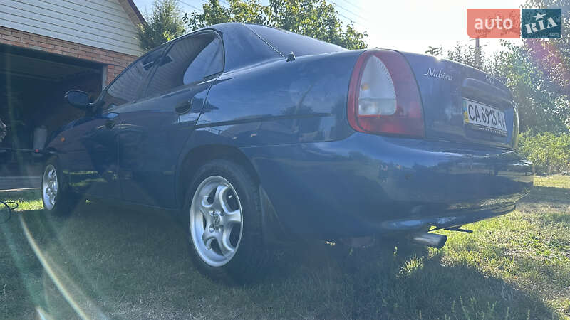 Седан Daewoo Nubira 1998 в Черкассах