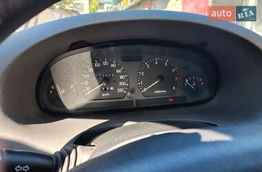Седан Daewoo Nubira 1998 в 
