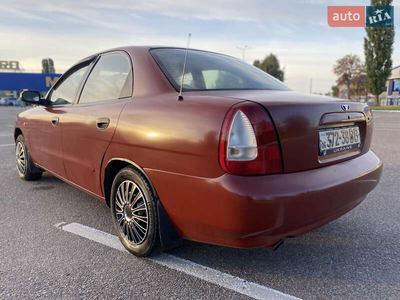 Седан Daewoo Nubira 1998 в Бердичеве