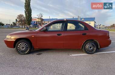 Седан Daewoo Nubira 1998 в 