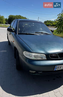 Седан Daewoo Nubira 1998 в Ярмолинцях