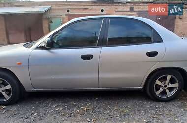 Седан Daewoo Nubira 1998 в 