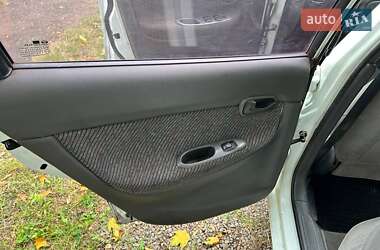Універсал Daewoo Nubira 1998 в  фото 5 Універсал Daewoo Nubira 1998 в