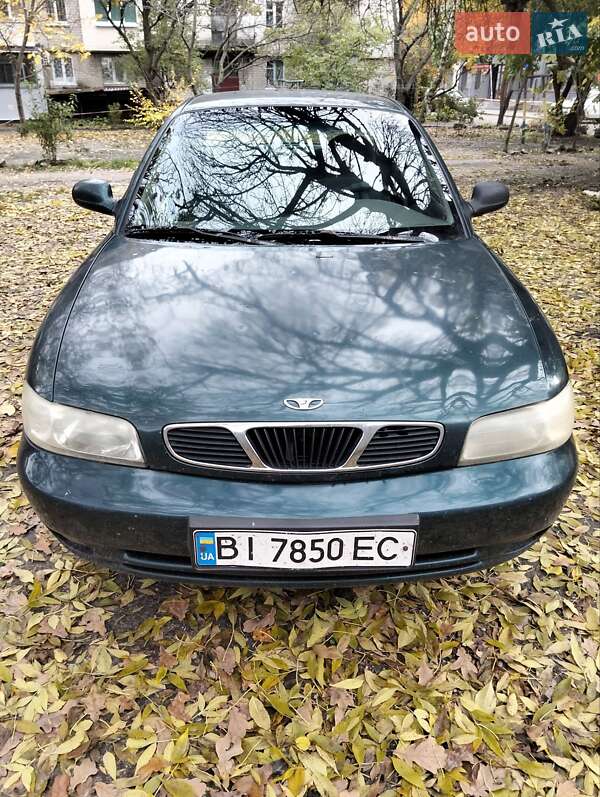 Седан Daewoo Nubira 1998 в Кременчуге