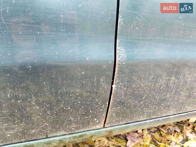 Седан Daewoo Nubira 1998 в Кременчуге