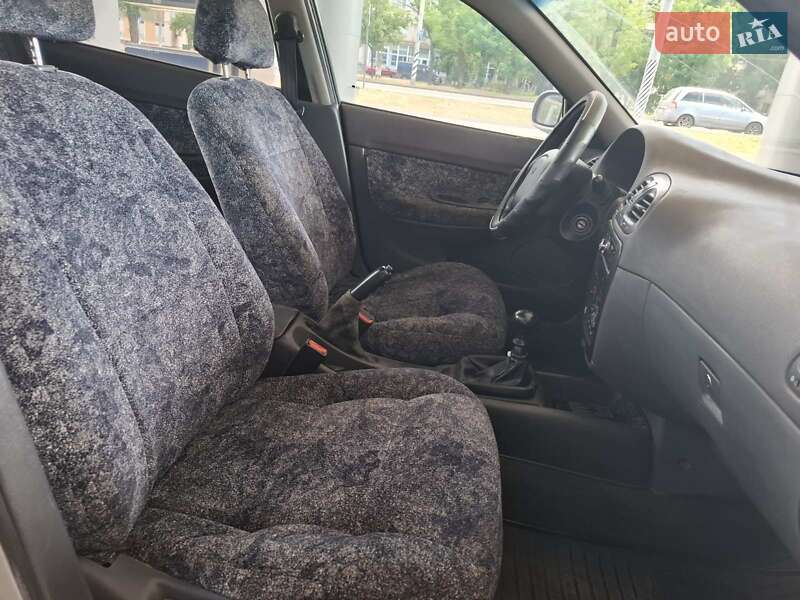 Седан Daewoo Nubira 1998 в Николаеве фото 18 Седан Daewoo Nubira 1998 в Николаеве