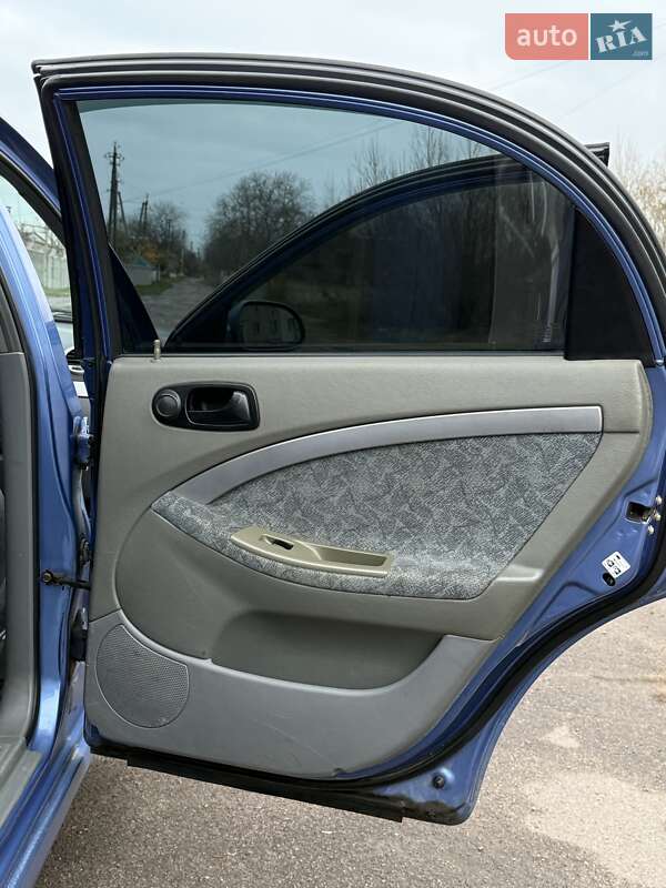 Хэтчбек Daewoo Nubira 2004 в Бердичеве фото 12 Хэтчбек Daewoo Nubira 2004 в Бердичеве