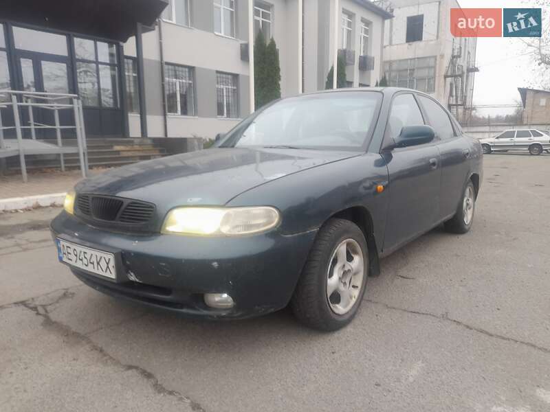 Седан Daewoo Nubira 1997 в Києві