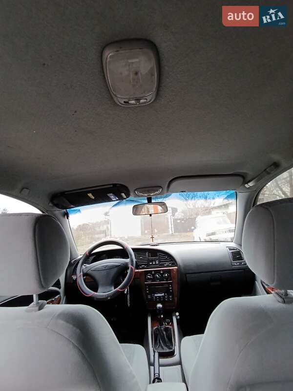 Седан Daewoo Nubira 2003 в Коростені