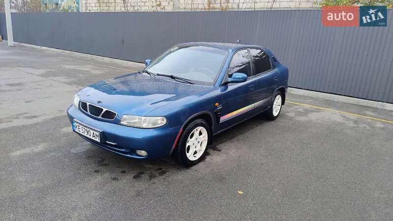 Хетчбек Daewoo Nubira 1998 в Дніпрі