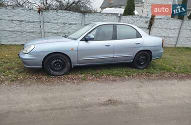 Седан Daewoo Nubira 2002 в Кременчуці
