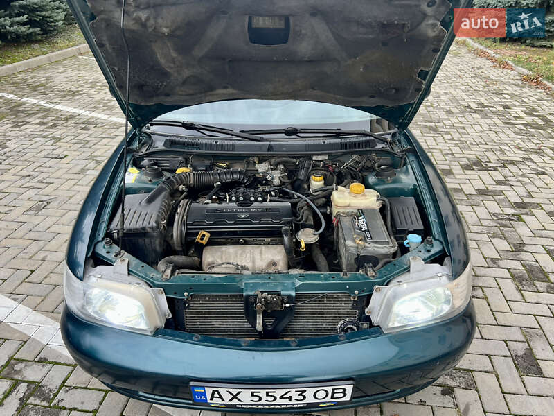 Универсал Daewoo Nubira 1999 в Харькове