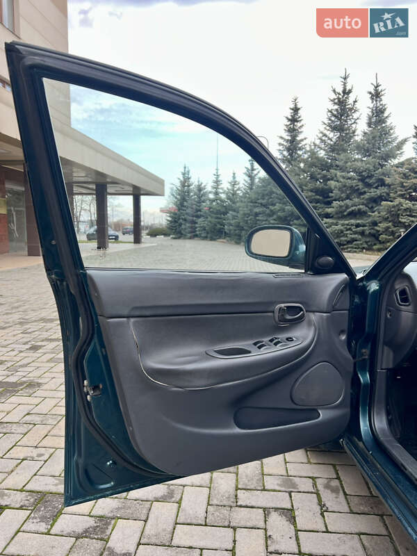 Универсал Daewoo Nubira 1999 в Харькове