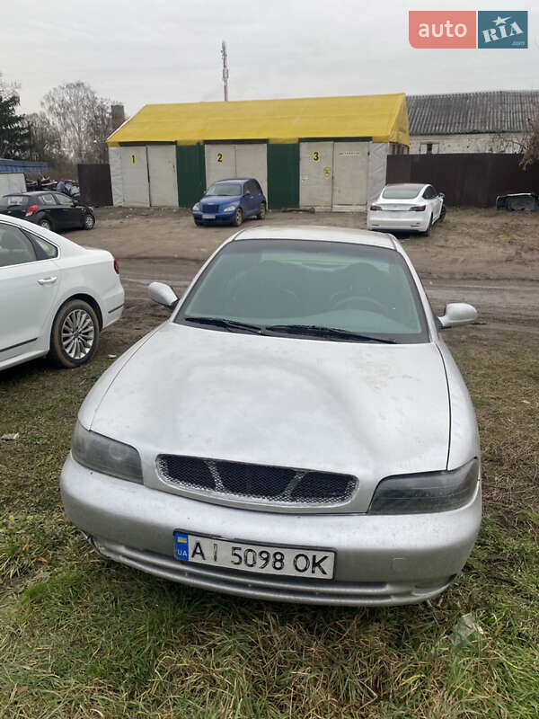 Седан Daewoo Nubira 1998 в Киеве