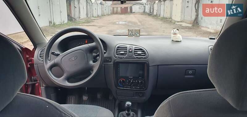 Седан Daewoo Nubira 1999 в Черкассах