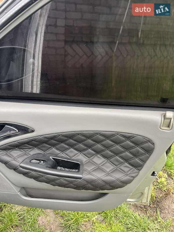 Седан Daewoo Nubira 2001 в Веселиновому