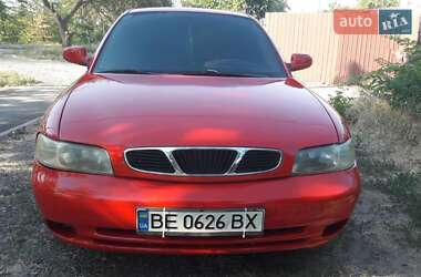 Седан Daewoo Nubira 1998 в Миколаєві