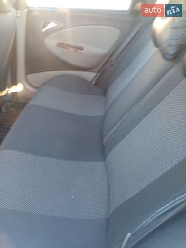 Седан Daewoo Nubira 2003 в Ширяево фото 10 Седан Daewoo Nubira 2003 в Ширяево