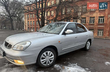 Седан Daewoo Nubira 2003 в Кам'янському
