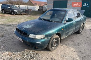 Седан Daewoo Nubira 1998 в Звенигородке