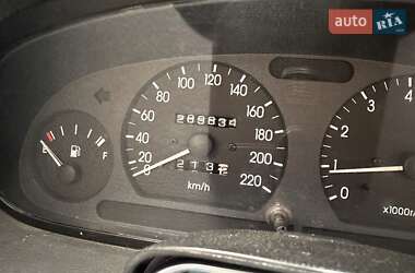 Седан Daewoo Nubira 1998 в Барвенкове