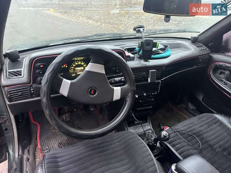 Седан Daewoo Racer 1995 в Васильківці